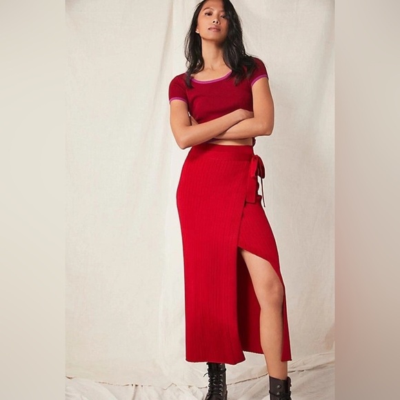 Free People Under Sun Red wrap skirt size large - Picture 1 of 5